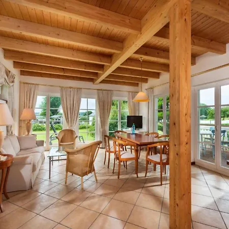 فندق ومنتجع بريسايز شيفولوزي فندق