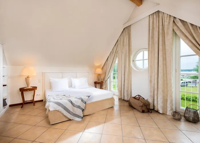 普雷赛斯度假胜地施威劳西酒店 4*